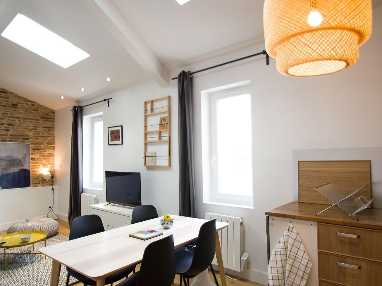 Achille By Cocoonr Apartment Toulouse Exterior photo